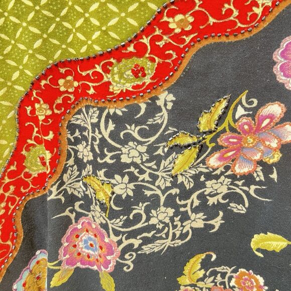 CM Shapes Women's Colorful Beaded Flowers Top Red and Green, Plus Size 4X NWT - Picture 2 of 4